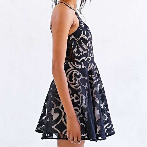 COPY - NWT - Keepsake The Label Rebel Burnout Dress - S - Picture 2 of 3